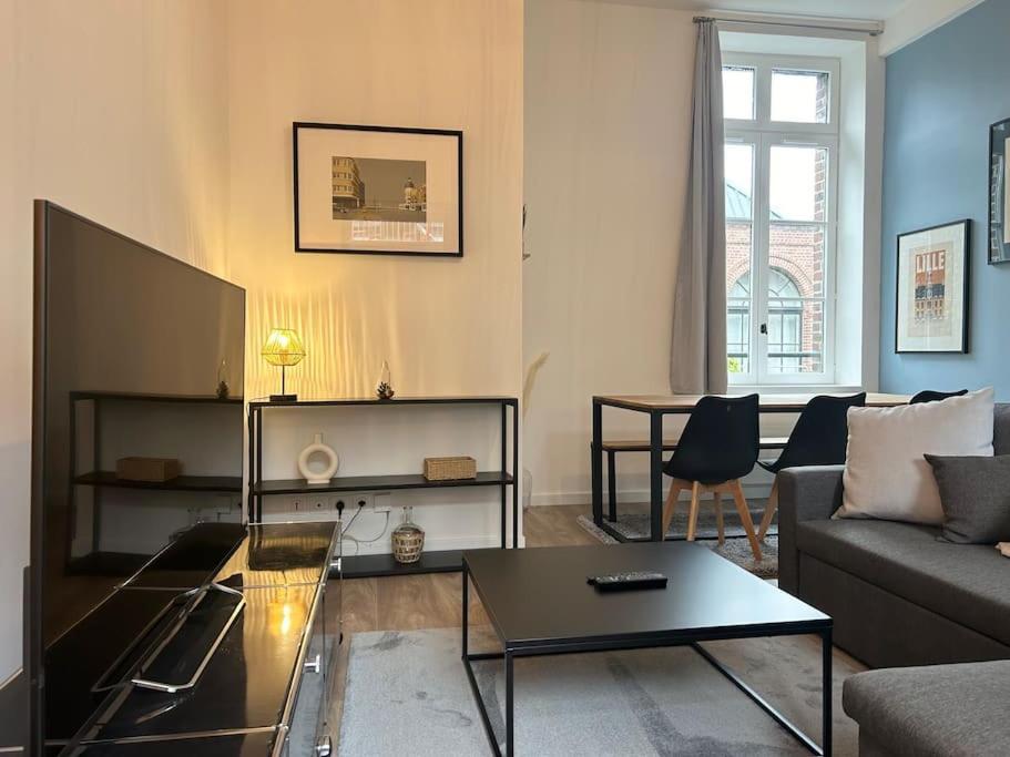 Vieux-Lille Appartement Renove Avec Une Chambre Extérieur photo