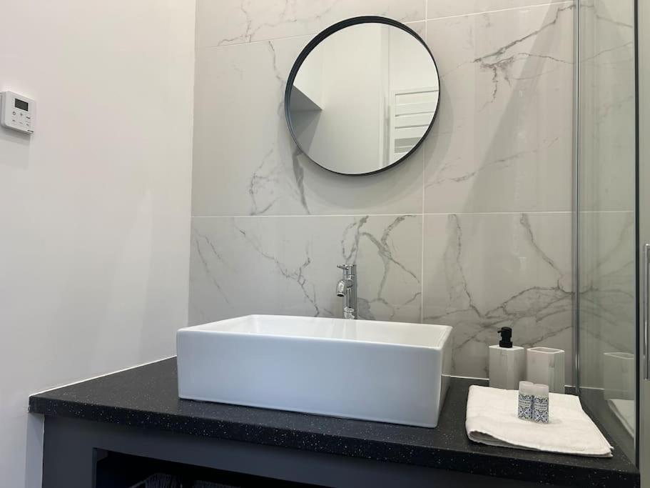 Vieux-Lille Appartement Renove Avec Une Chambre Extérieur photo